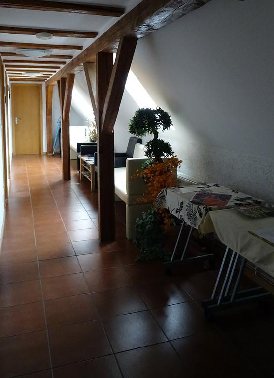 Alb Hotel Schalksburg 알브쉬타트 외부 사진