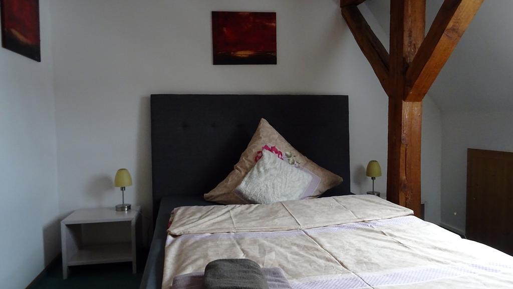 Alb Hotel Schalksburg 알브쉬타트 외부 사진